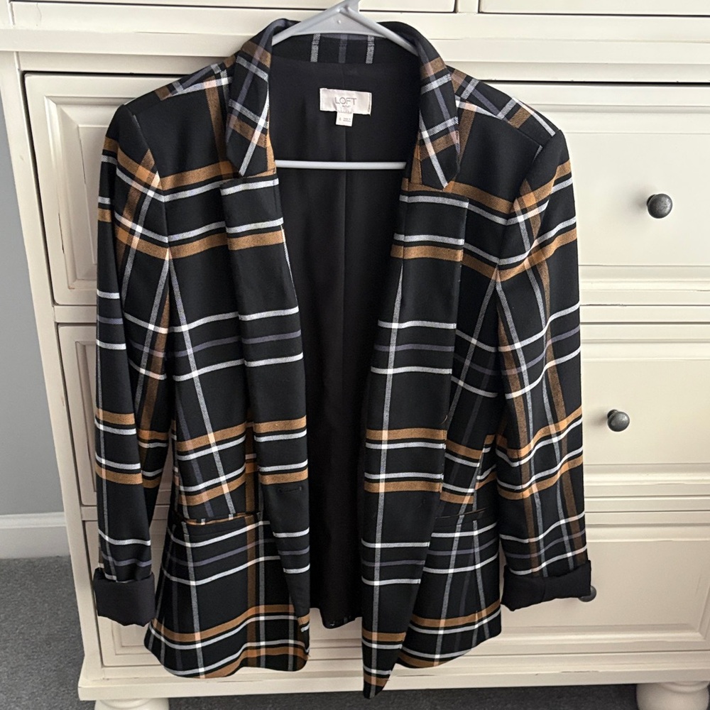LOFT outlet Black and Brown Plaid Blazer and pants size 6